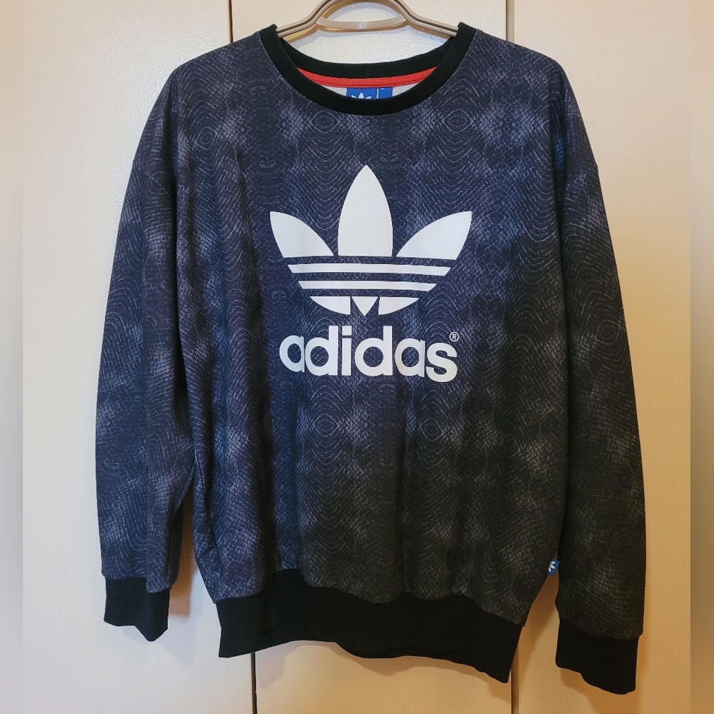 Adidas textured sweatshirt